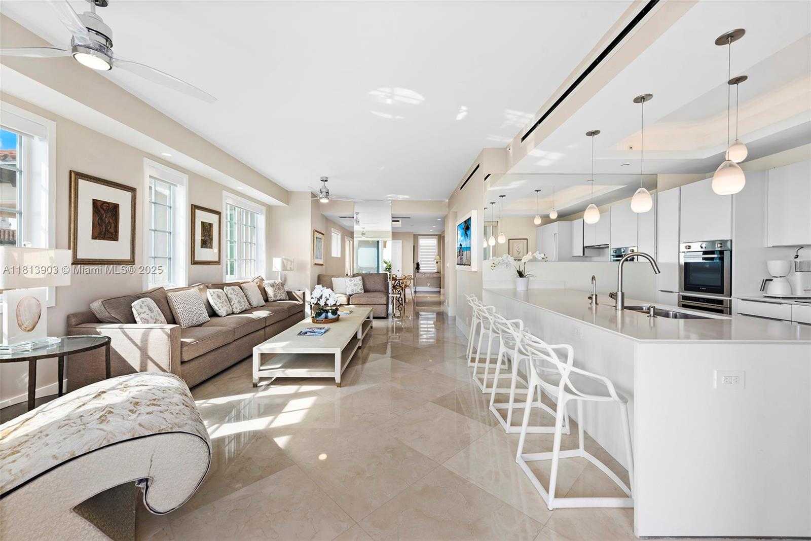 Small Image of 19253 FISHER ISLAND DR #19253, Miami Beach Number 10