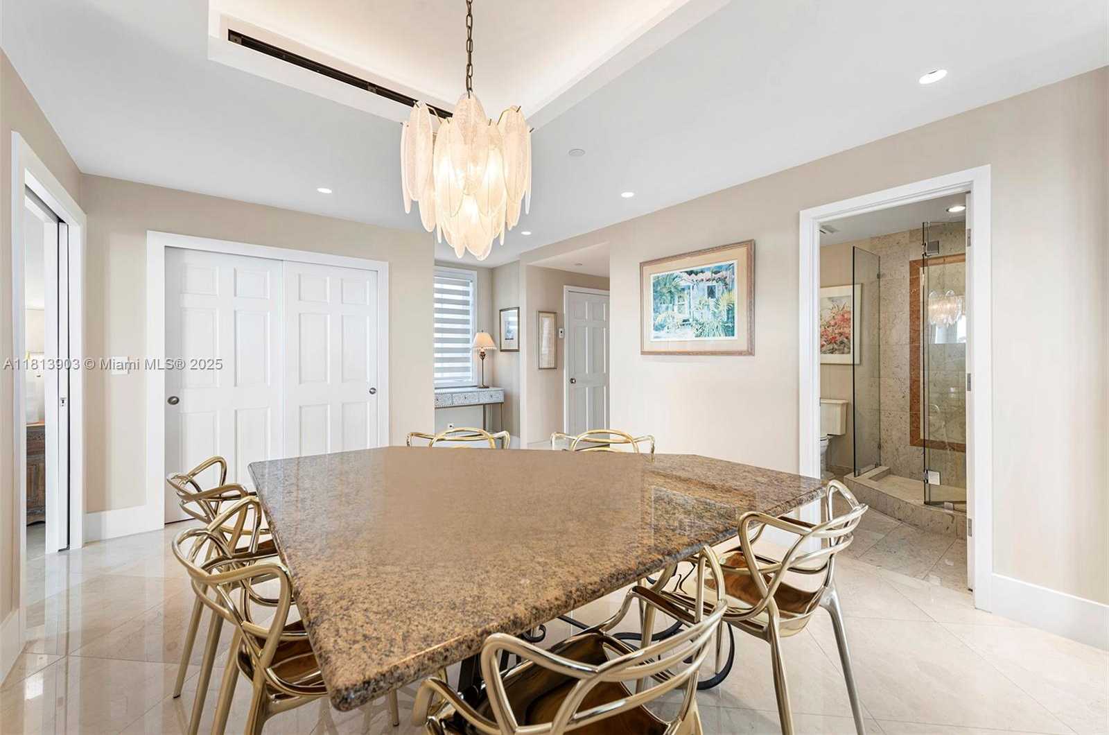Small Image of 19253 FISHER ISLAND DR #19253, Miami Beach Number 15