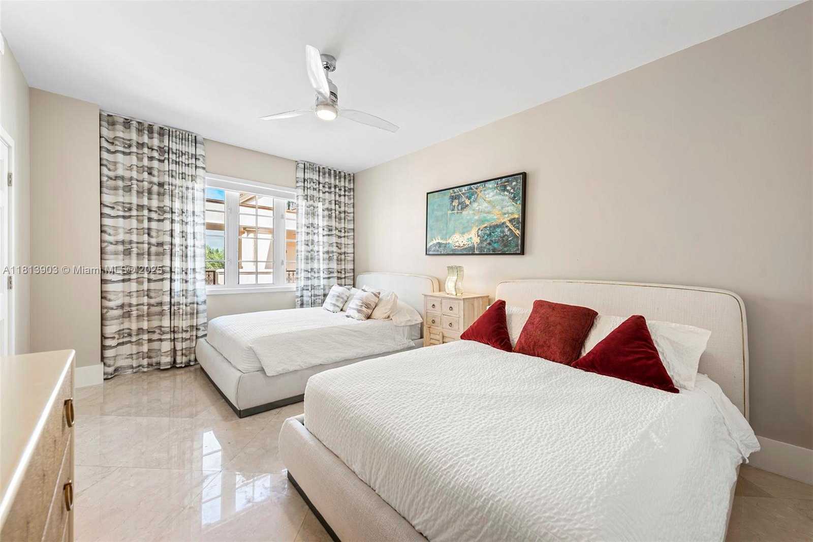 Small Image of 19253 FISHER ISLAND DR #19253, Miami Beach Number 28