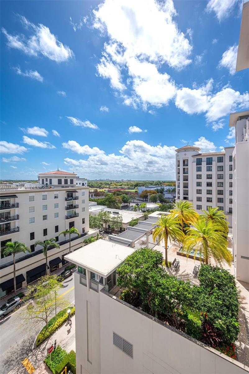 Small Image of 4100 SALZEDO ST #912, Coral Gables Number 23