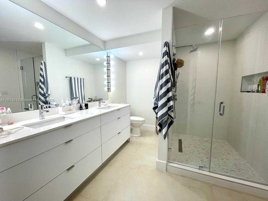 Small Image of 2030 SOUTH OCEAN DR #1521, Hallandale Beach Number 13