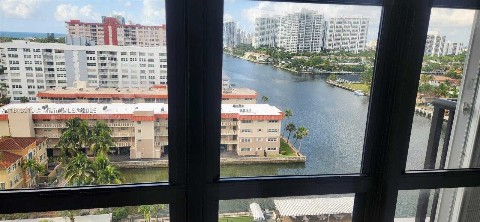 Small Image of 2017 SOUTH OCEAN DR #1408, Hallandale Beach Number 8