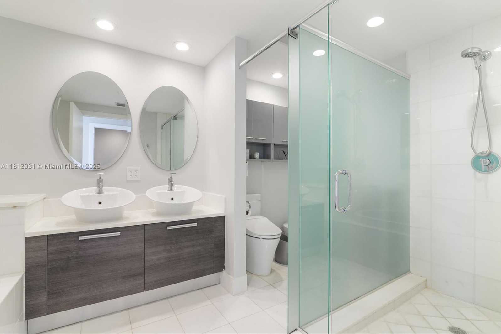 Small Image of 2950 NORTH EAST 188TH ST #411, Aventura Number 7