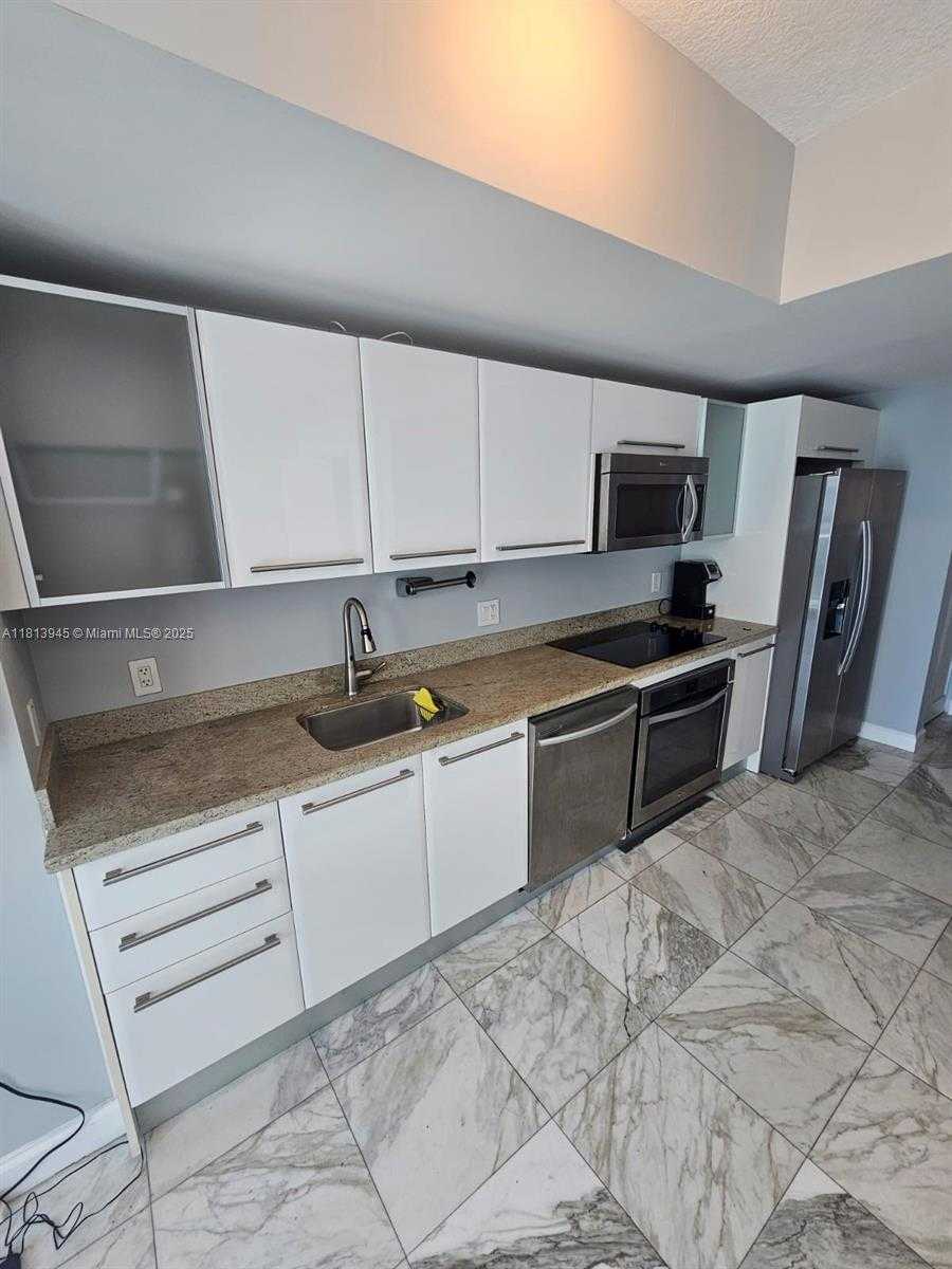 Small Image of 185 SOUTH WEST 7TH ST #2606, Miami Number 12