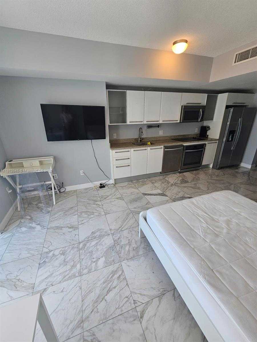 Small Image of 185 SOUTH WEST 7TH ST #2606, Miami Number 6