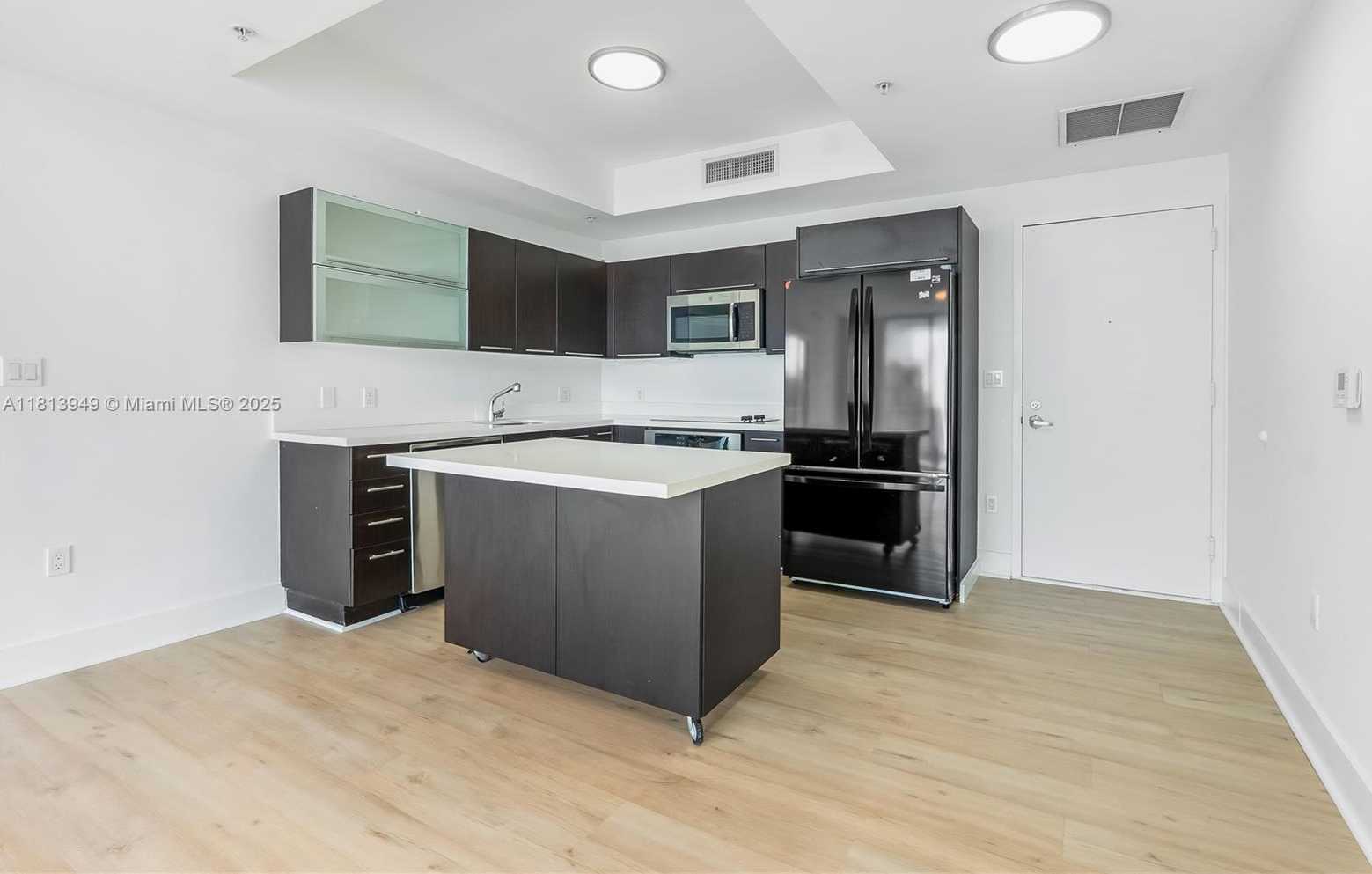Small Image of 90 SOUTH WEST 3RD ST #4011, Miami Number 11