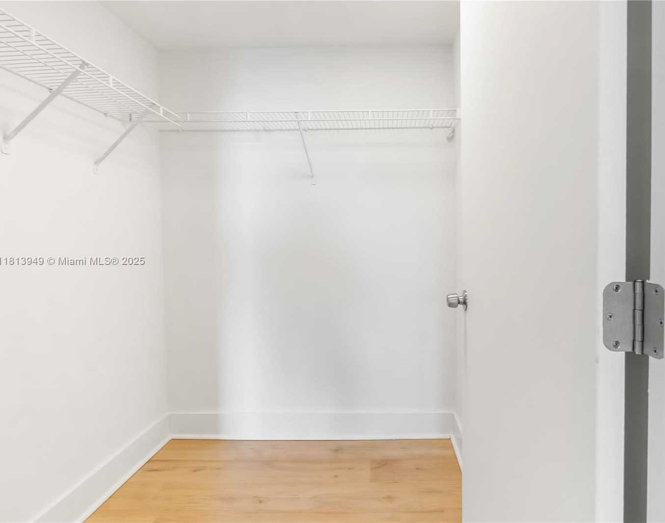Small Image of 90 SOUTH WEST 3RD ST #4011, Miami Number 22
