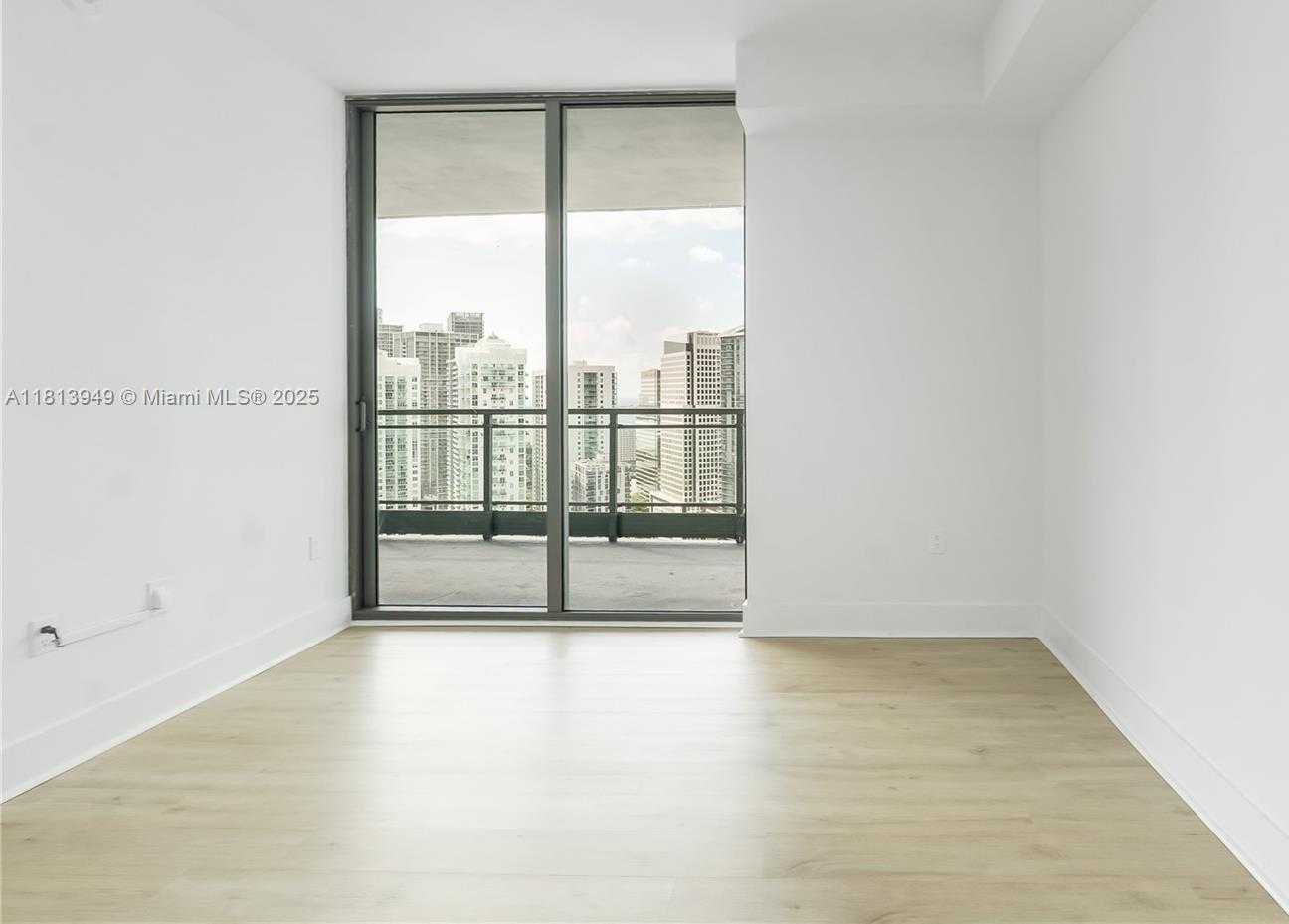 Small Image of 90 SOUTH WEST 3RD ST #4011, Miami Number 25