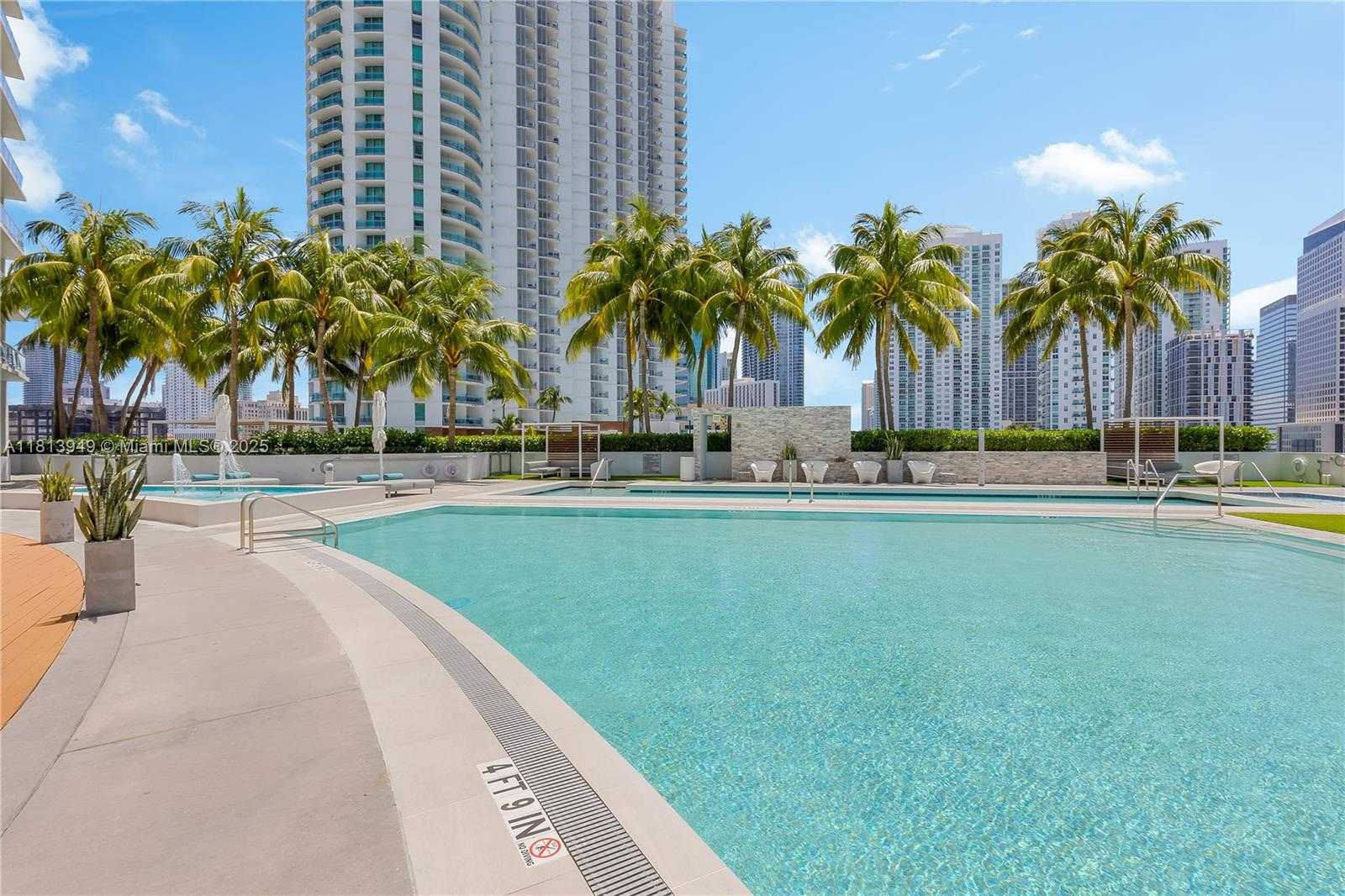 Small Image of 90 SOUTH WEST 3RD ST #4011, Miami Number 35