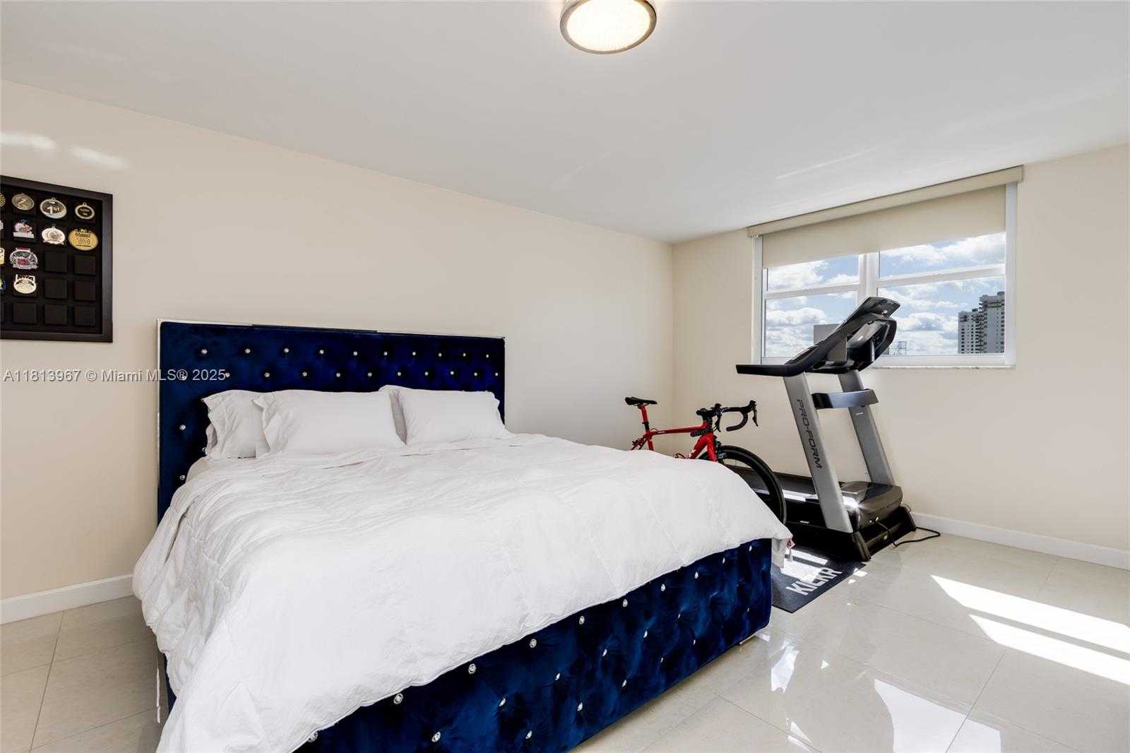 Small Image of 1501 SOUTH OCEAN DR #1205, Hollywood Number 12
