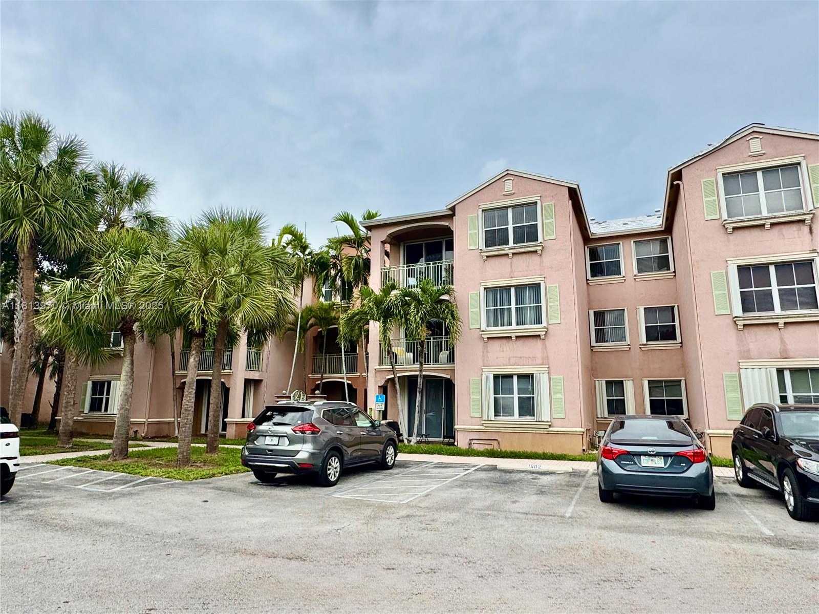 Small Image of 6520 NORTH WEST 114TH AVE #1601, Doral Number 2
