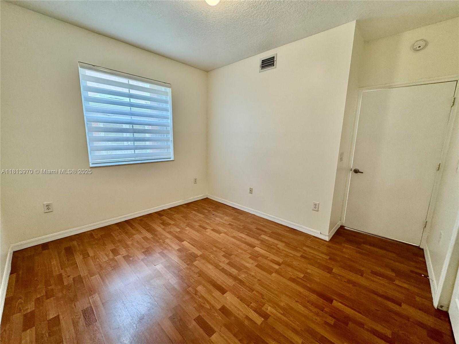 Small Image of 6520 NORTH WEST 114TH AVE #1601, Doral Number 37