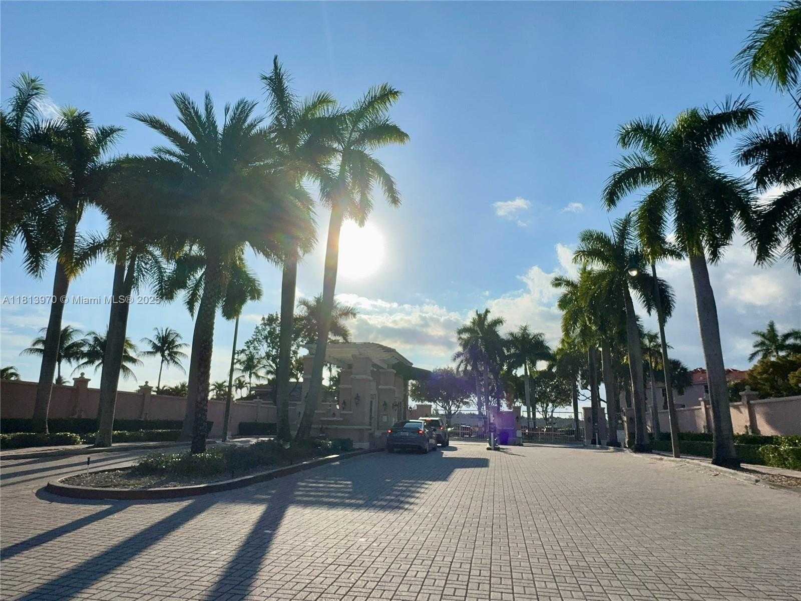 Small Image of 6520 NORTH WEST 114TH AVE #1601, Doral Number 59
