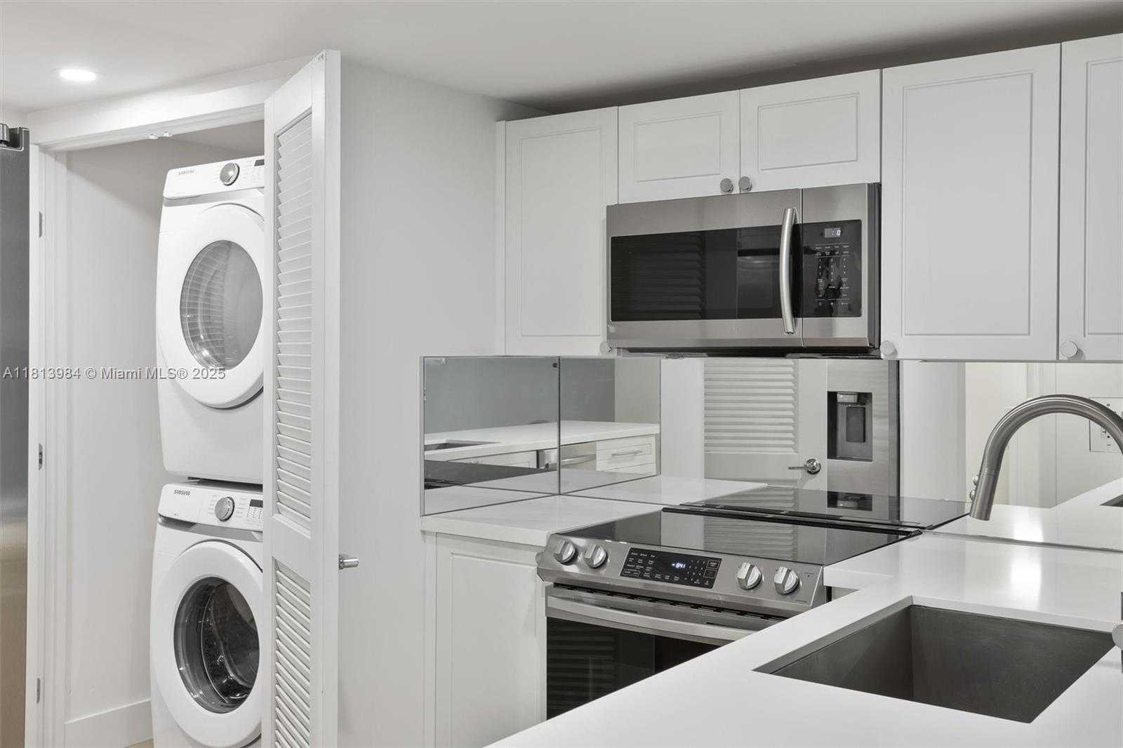 Small Image of 555 NORTH EAST 34TH ST #508, Miami Number 15