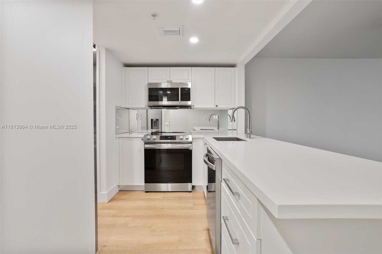 Small Image of 555 NORTH EAST 34TH ST #508, Miami Number 5