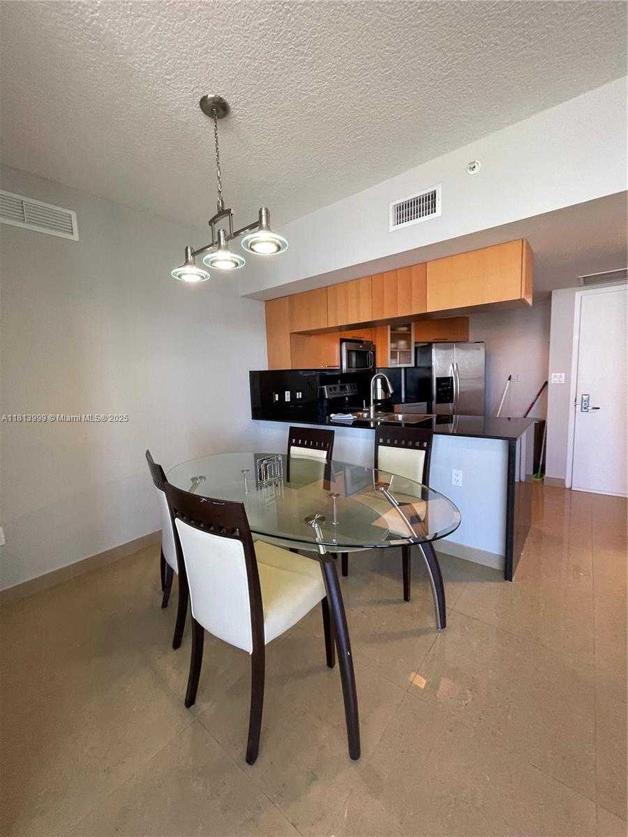 Small Image of 1750 NORTH BAYSHORE DR #1715, Miami Number 2