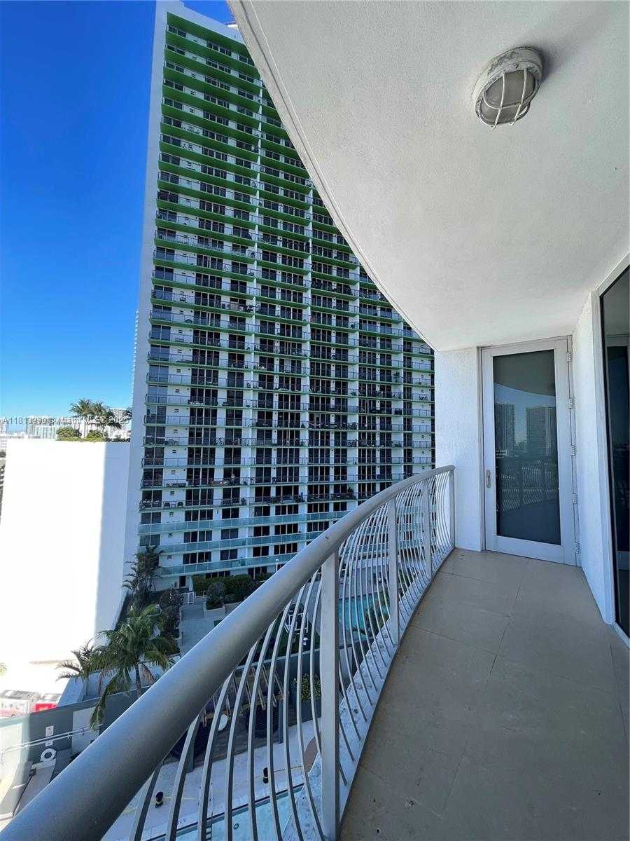 Small Image of 1750 NORTH BAYSHORE DR #1715, Miami Number 7