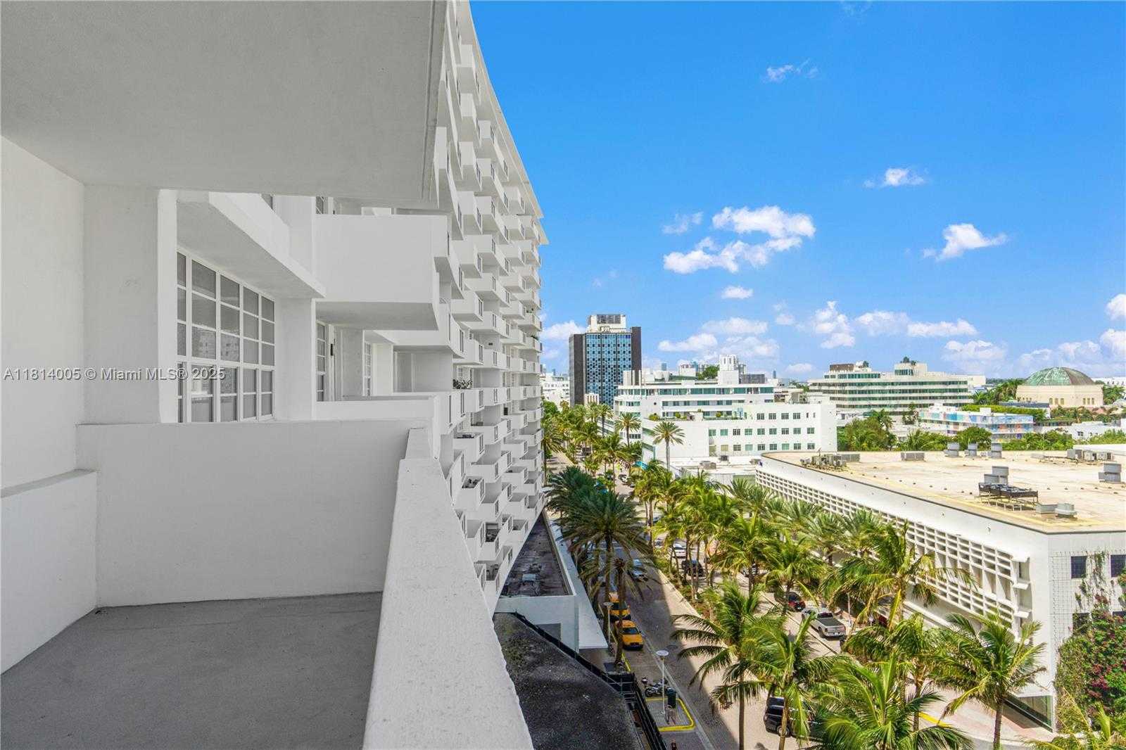 Small Image of 100 LINCOLN RD #835, Miami Beach Number 17