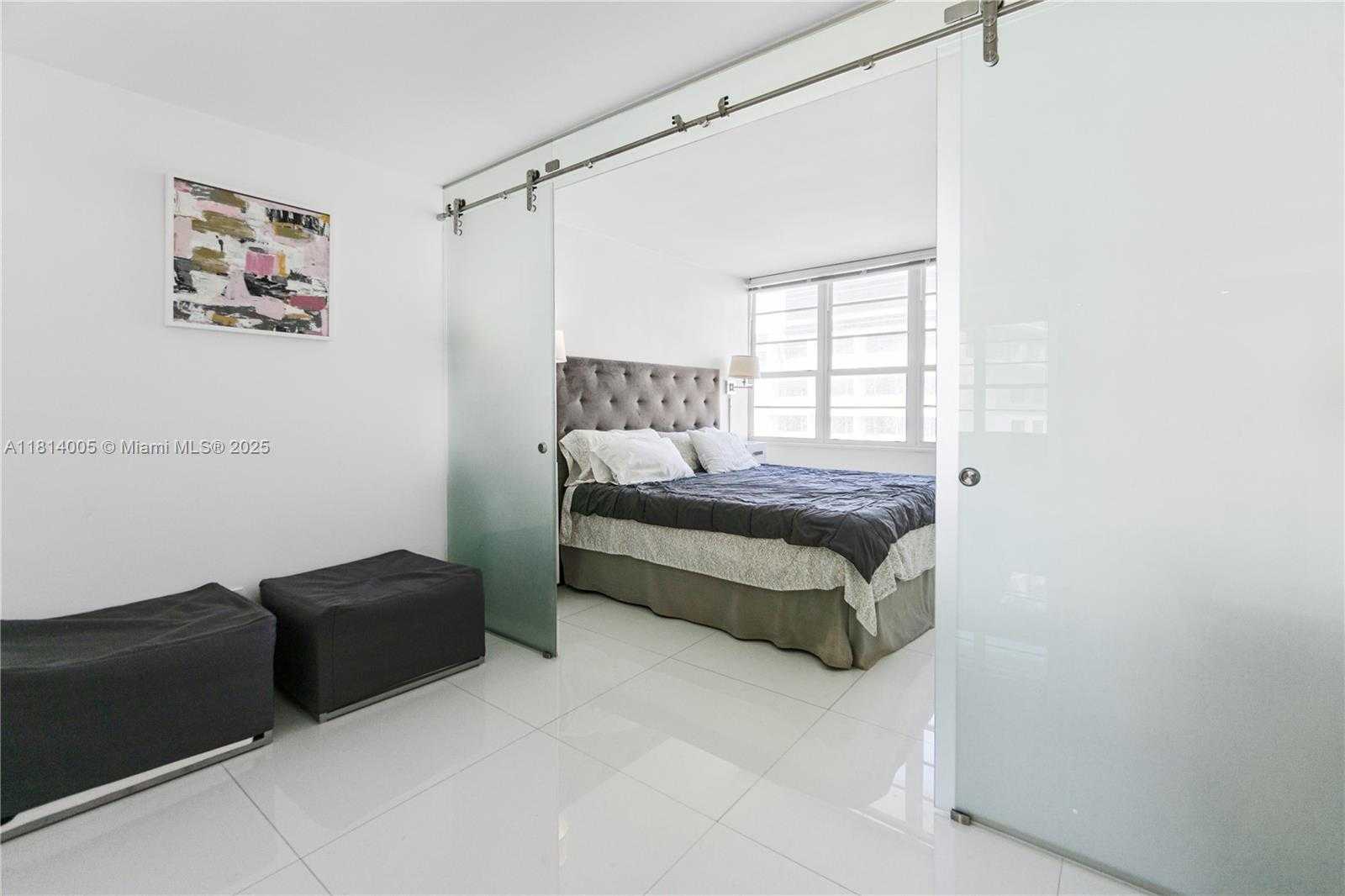 Small Image of 100 LINCOLN RD #835, Miami Beach Number 8