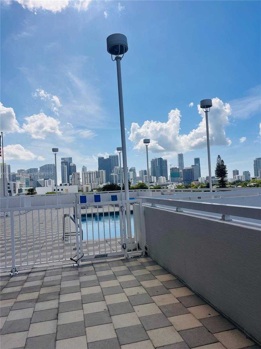 Small Image of 900 SOUTH WEST 8TH ST #806, Miami Number 19