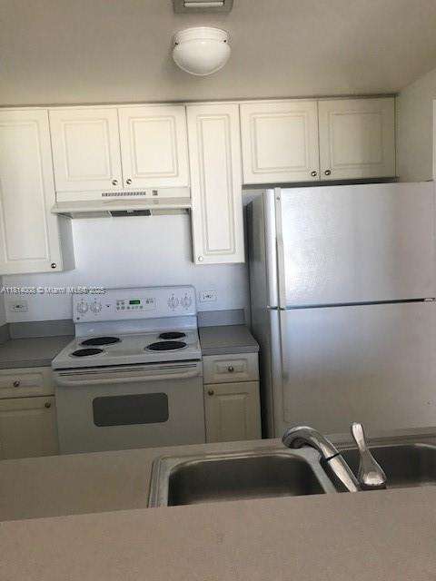 Small Image of 900 SOUTH WEST 8TH ST #806, Miami Number 4