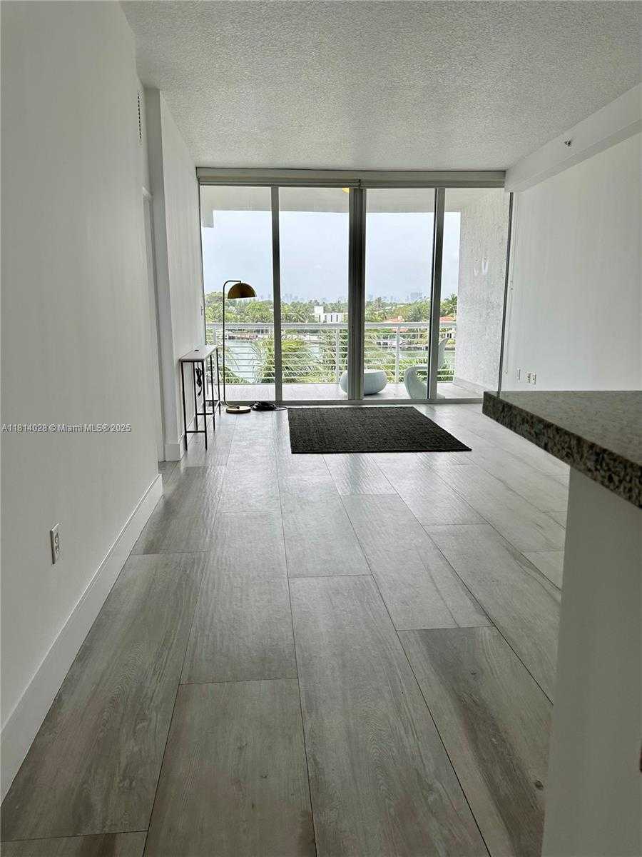 Small Image of 6580 INDIAN CREEK DR #406, Miami Beach Number 8