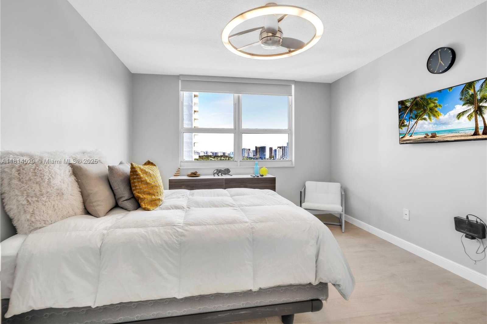 Small Image of 2080 SOUTH OCEAN DR #1501 (Avail July 1), Hallandale Beach Number 27