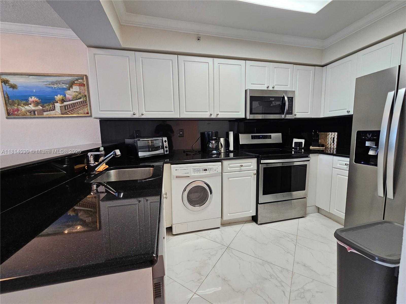 Small Image of 2501 SOUTH OCEAN DR #327, Hollywood Number 10