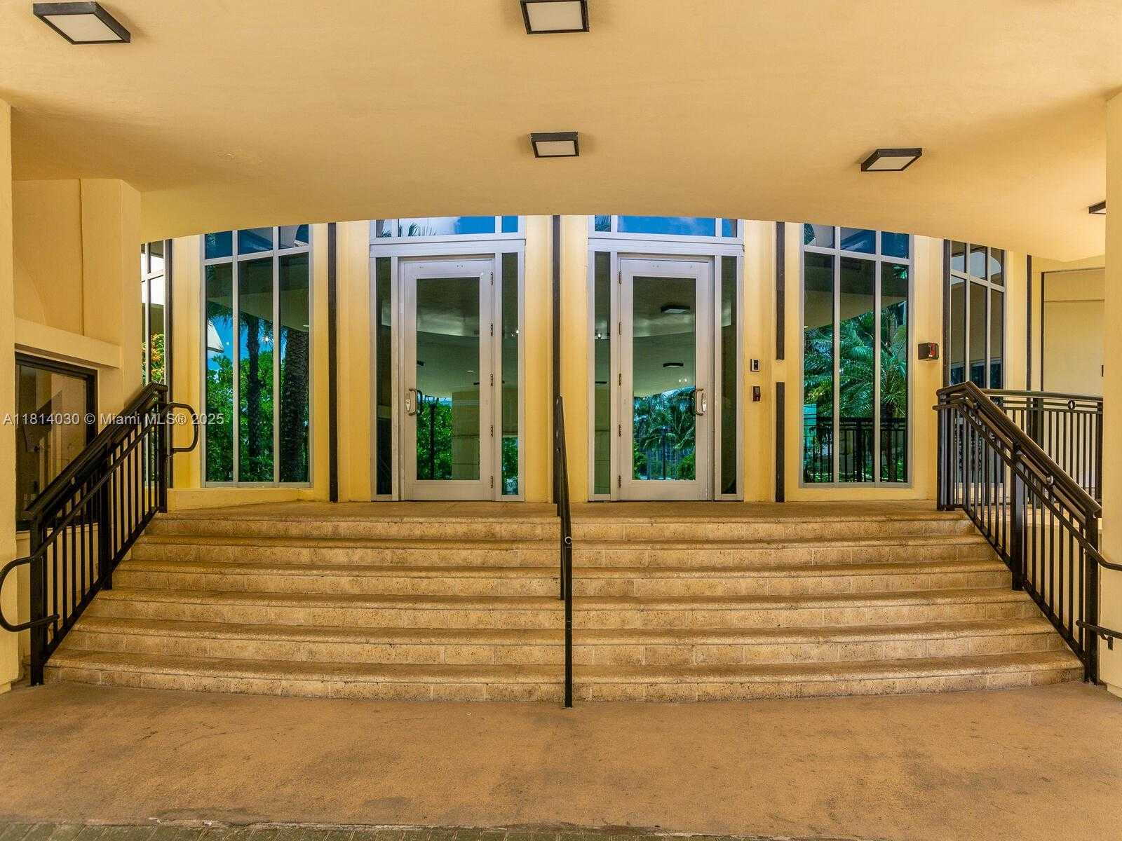 Small Image of 2501 SOUTH OCEAN DR #327, Hollywood Number 44