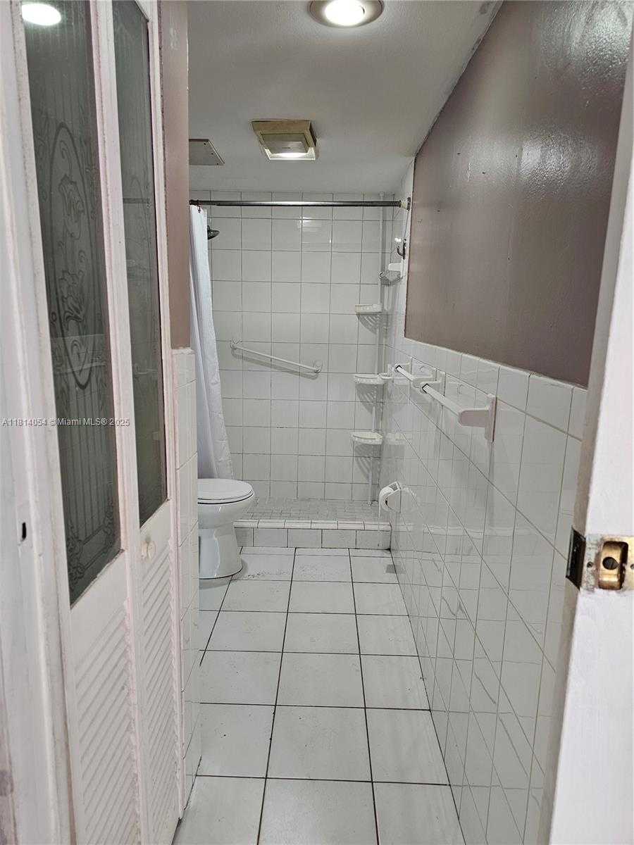 Small Image of 4801 NORTH WEST 7TH ST #102-16, Miami Number 20