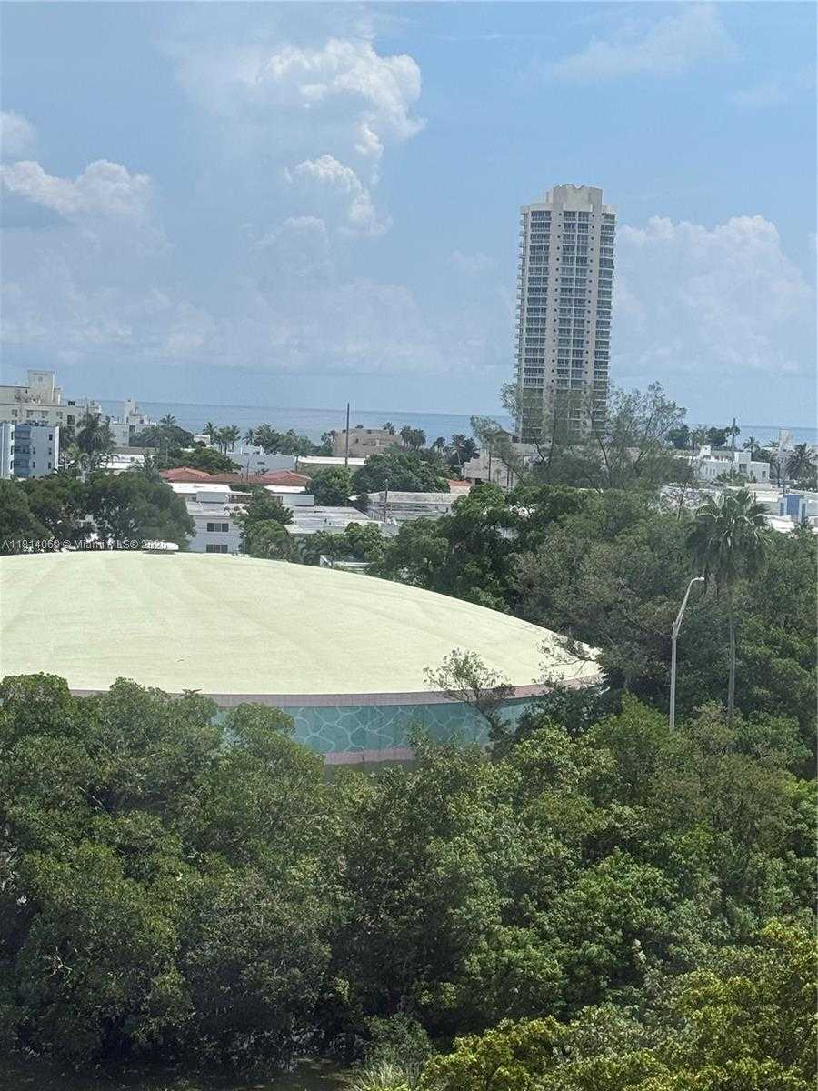 Small Image of 7441 WAYNE AVE #7P, Miami Beach Number 13