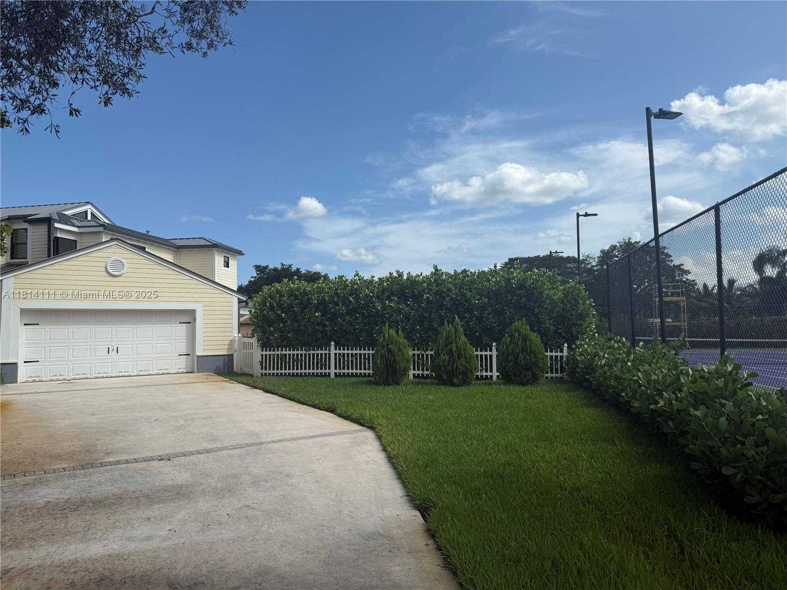 Small Image of 11820 NORTH WEST 5TH ST, Plantation Number 6