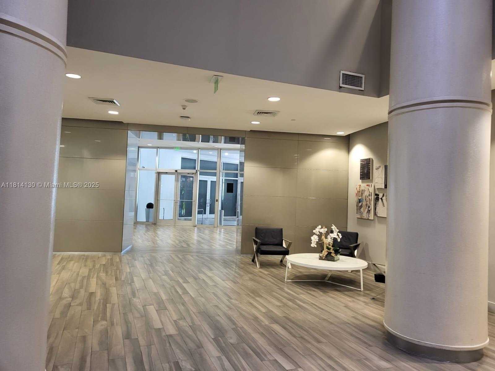 Small Image of 1750 NORTH BAYSHORE DR #2604, Miami Number 15