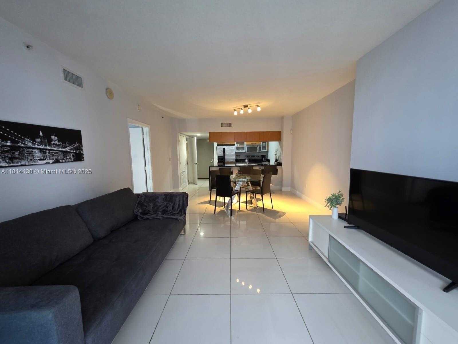 Small Image of 1750 NORTH BAYSHORE DR #2604, Miami Number 2