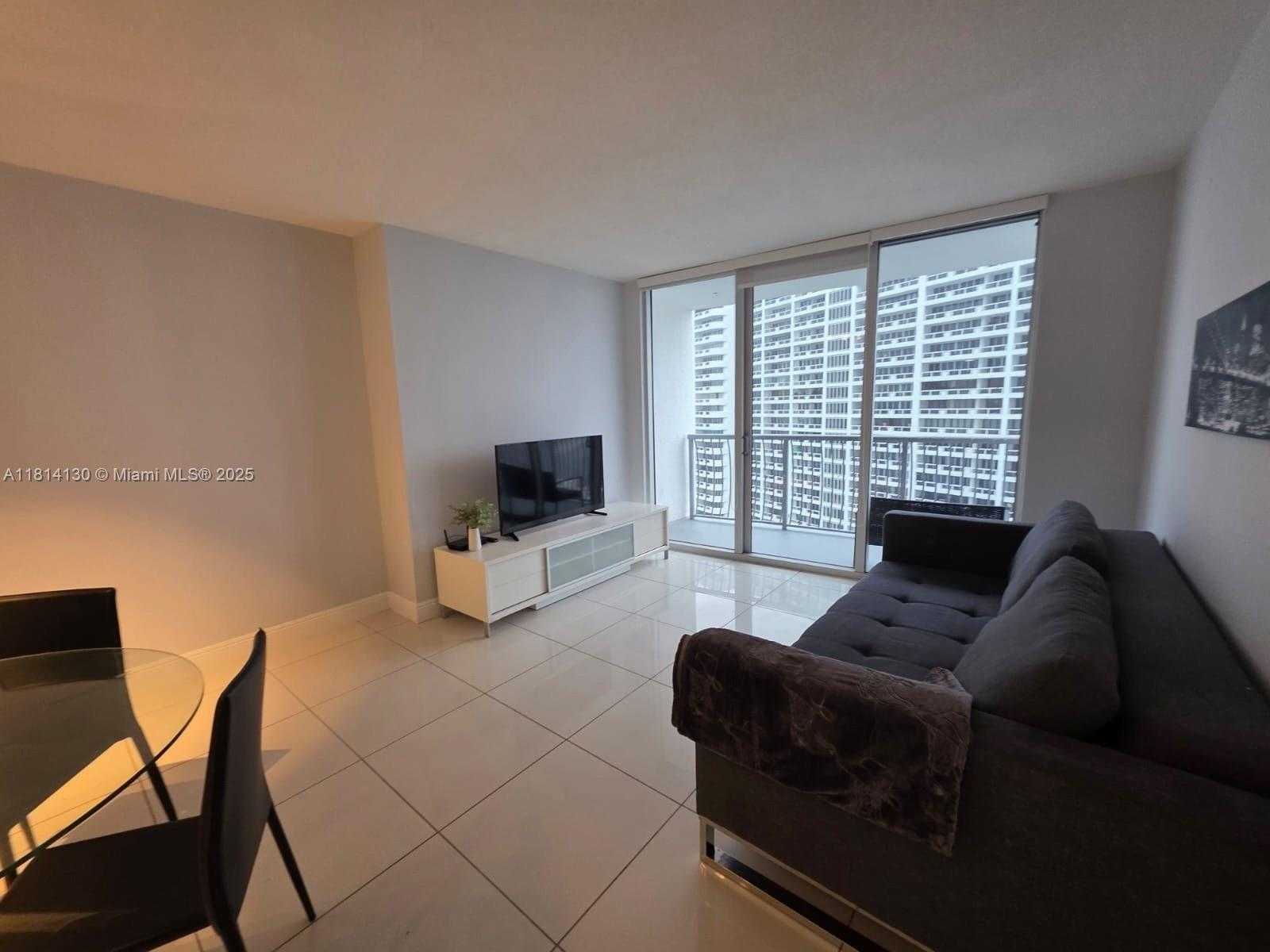 Small Image of 1750 NORTH BAYSHORE DR #2604, Miami Number 9