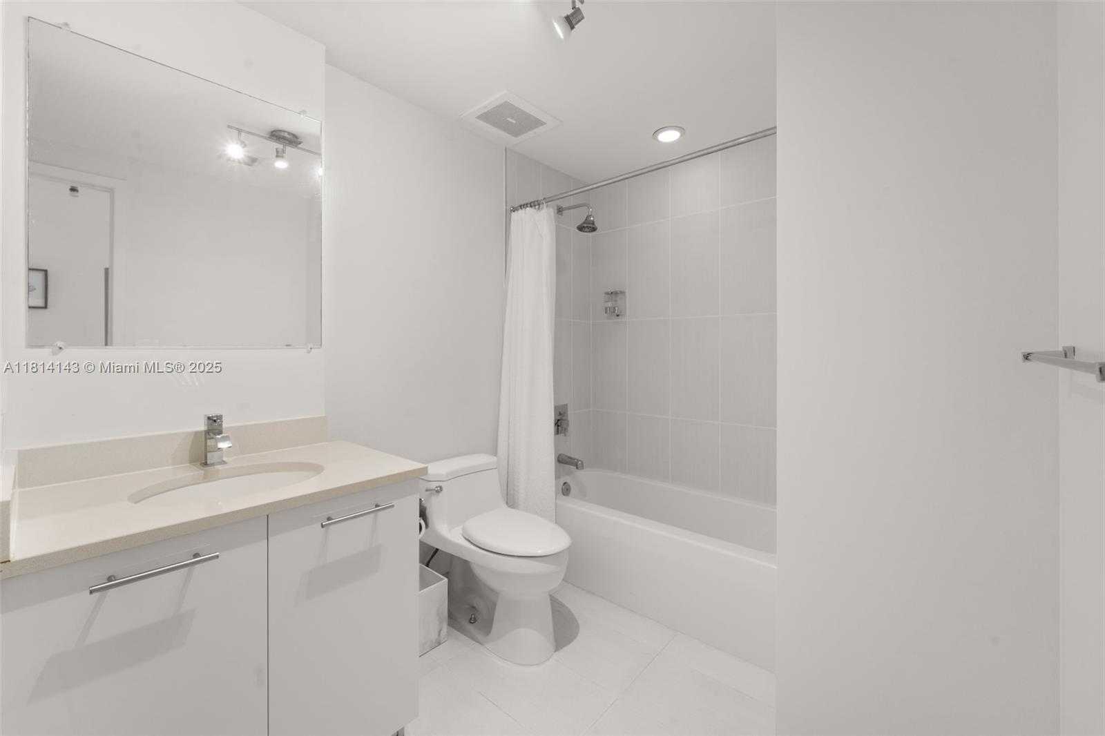 Small Image of 3250 NORTH EAST 1ST AVE #713, Miami Number 10