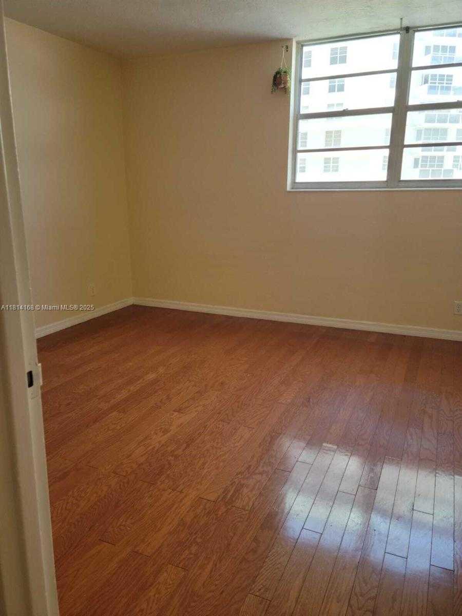 Small Image of 3801 SOUTH OCEAN DR #3A, Hollywood Number 7