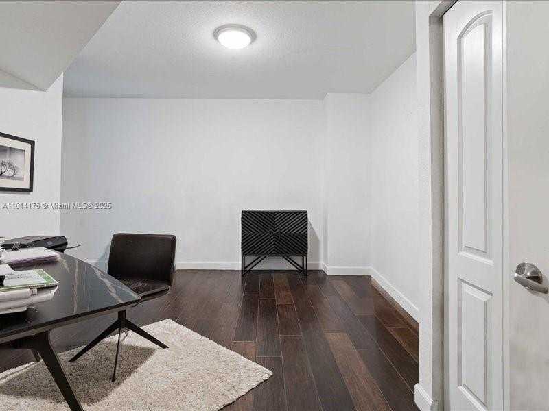 Small Image of 1830 RADIUS DR #620, Hollywood Number 12