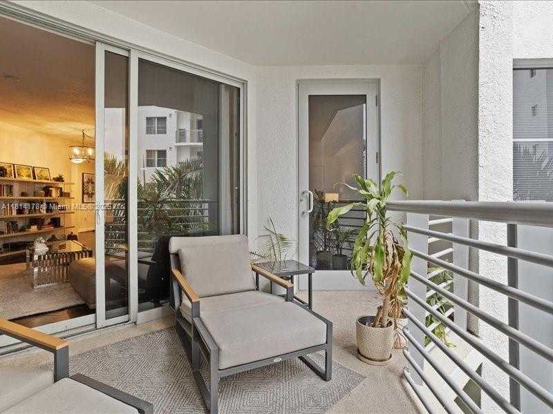 Small Image of 1830 RADIUS DR #620, Hollywood Number 20