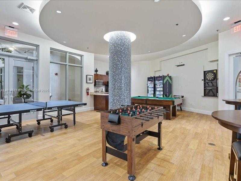 Small Image of 1830 RADIUS DR #620, Hollywood Number 30