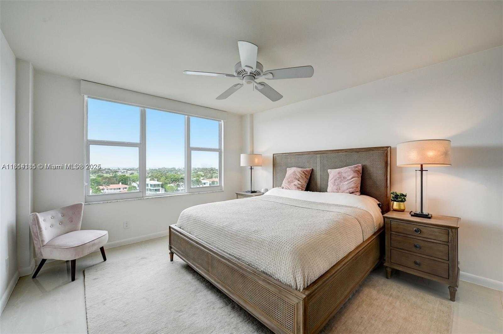 Small Image of 5600 COLLINS AVE #9M, Miami Beach Number 13