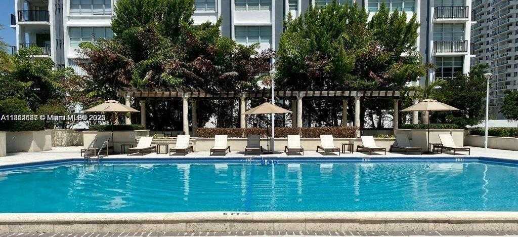 Small Image of 5600 COLLINS AVE #9M, Miami Beach Number 25