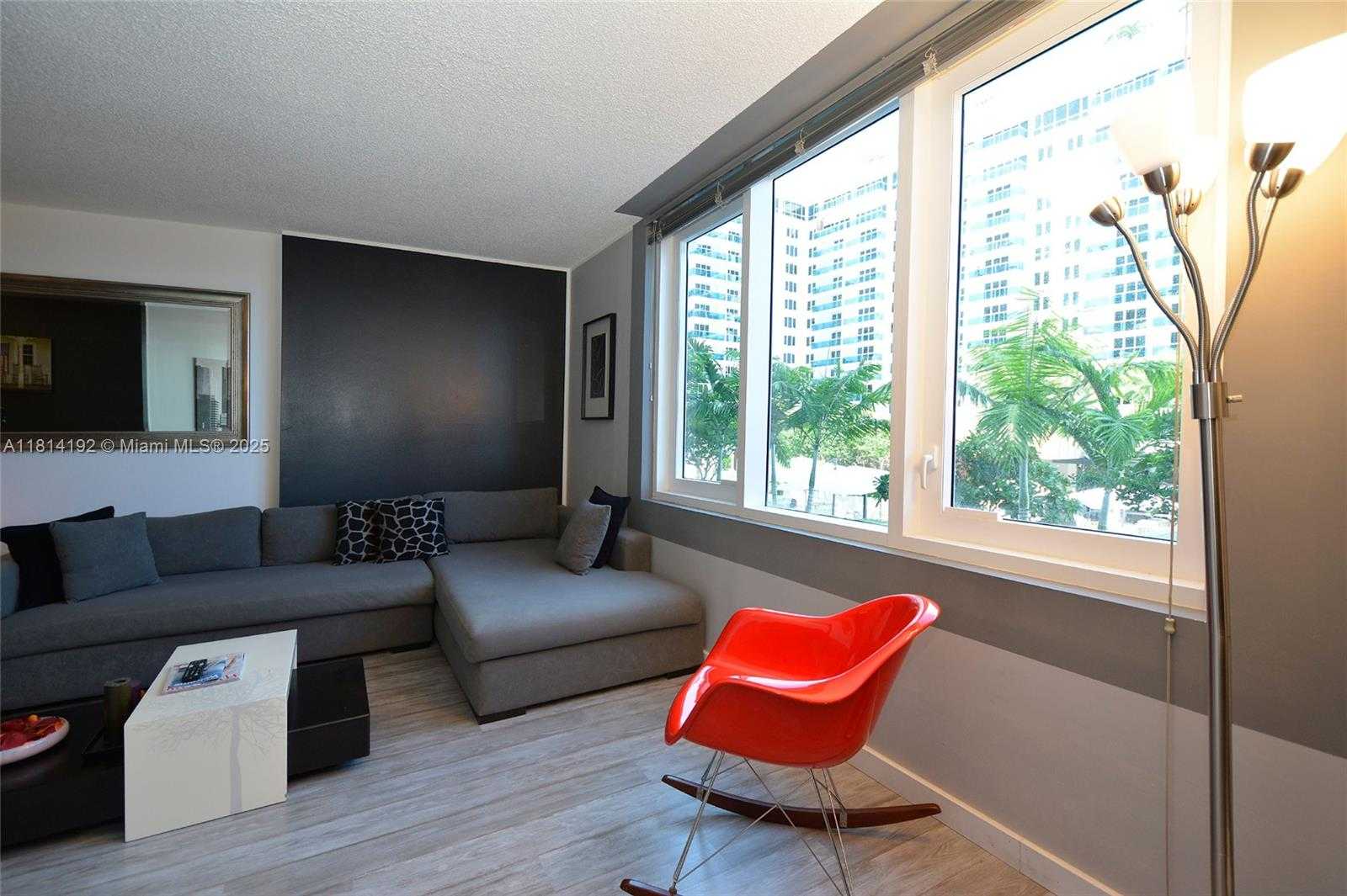 Small Image of 2301 COLLINS AVE #414, Miami Beach Number 14