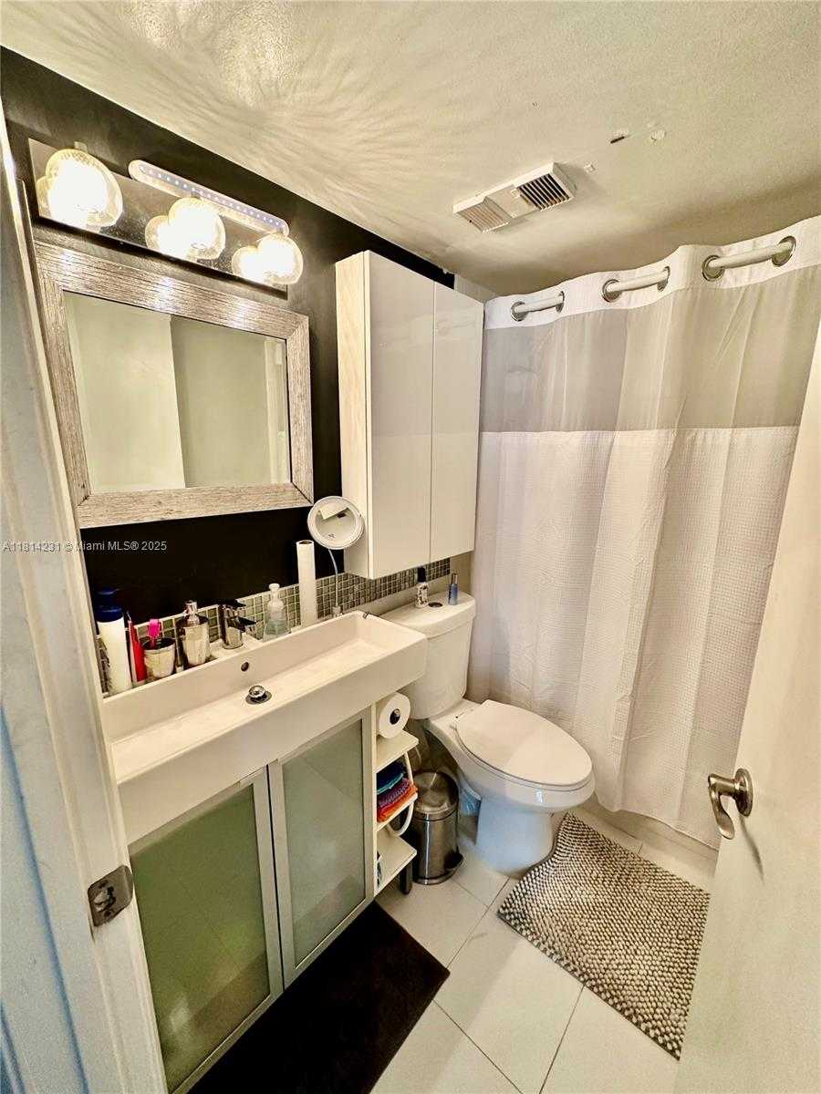 Small Image of 850 NORTH MIAMI AVE #W-1807, Miami Number 8