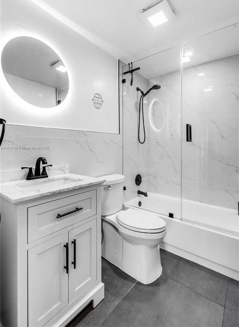 Small Image of 1834 BRICKELL AVE #33, Miami Number 17
