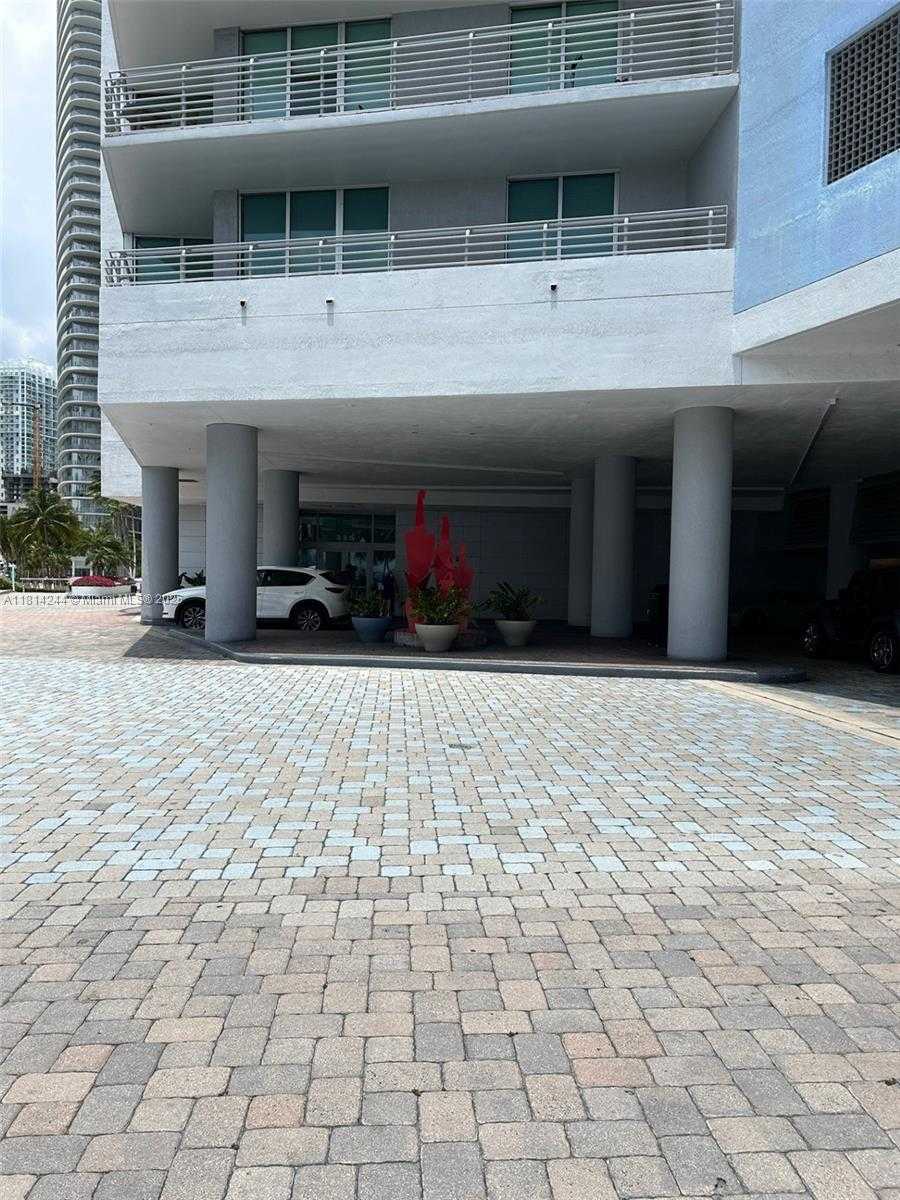 Small Image of 335 SOUTH BISCAYNE BLVD #2404, Miami Number 30