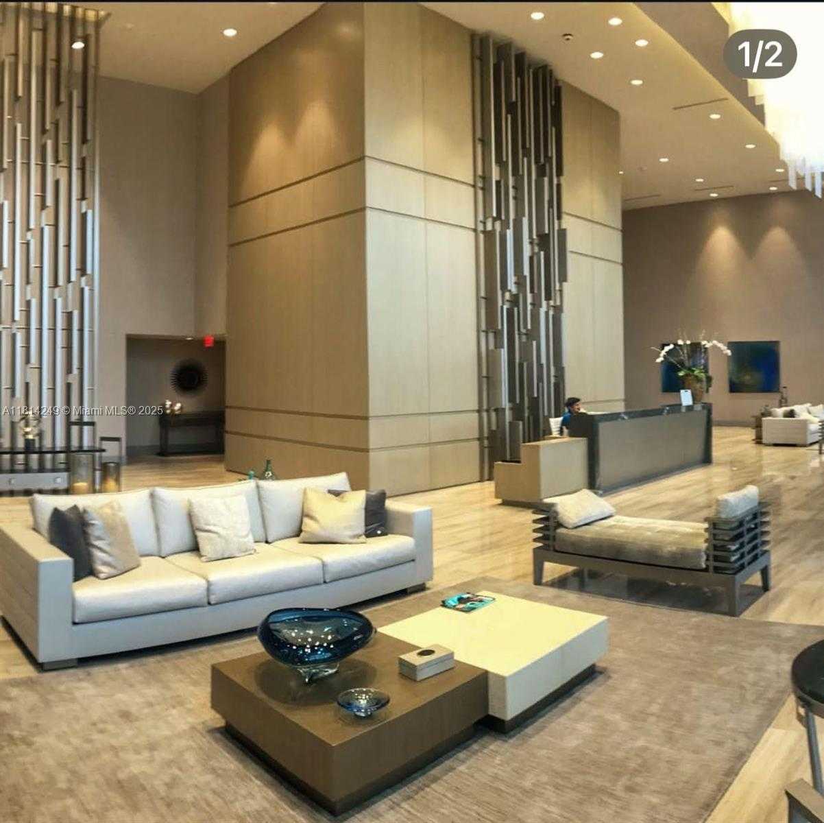 Small Image of 5300 PASEO BLVD #1507, Doral Number 11