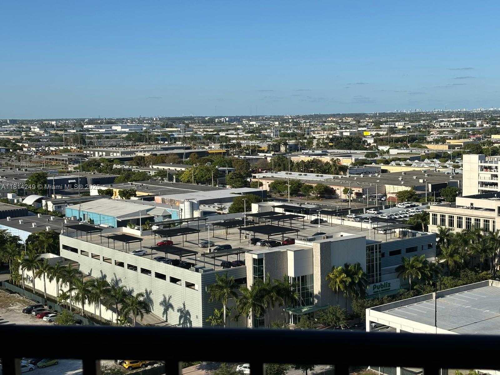 Small Image of 5300 PASEO BLVD #1507, Doral Number 32