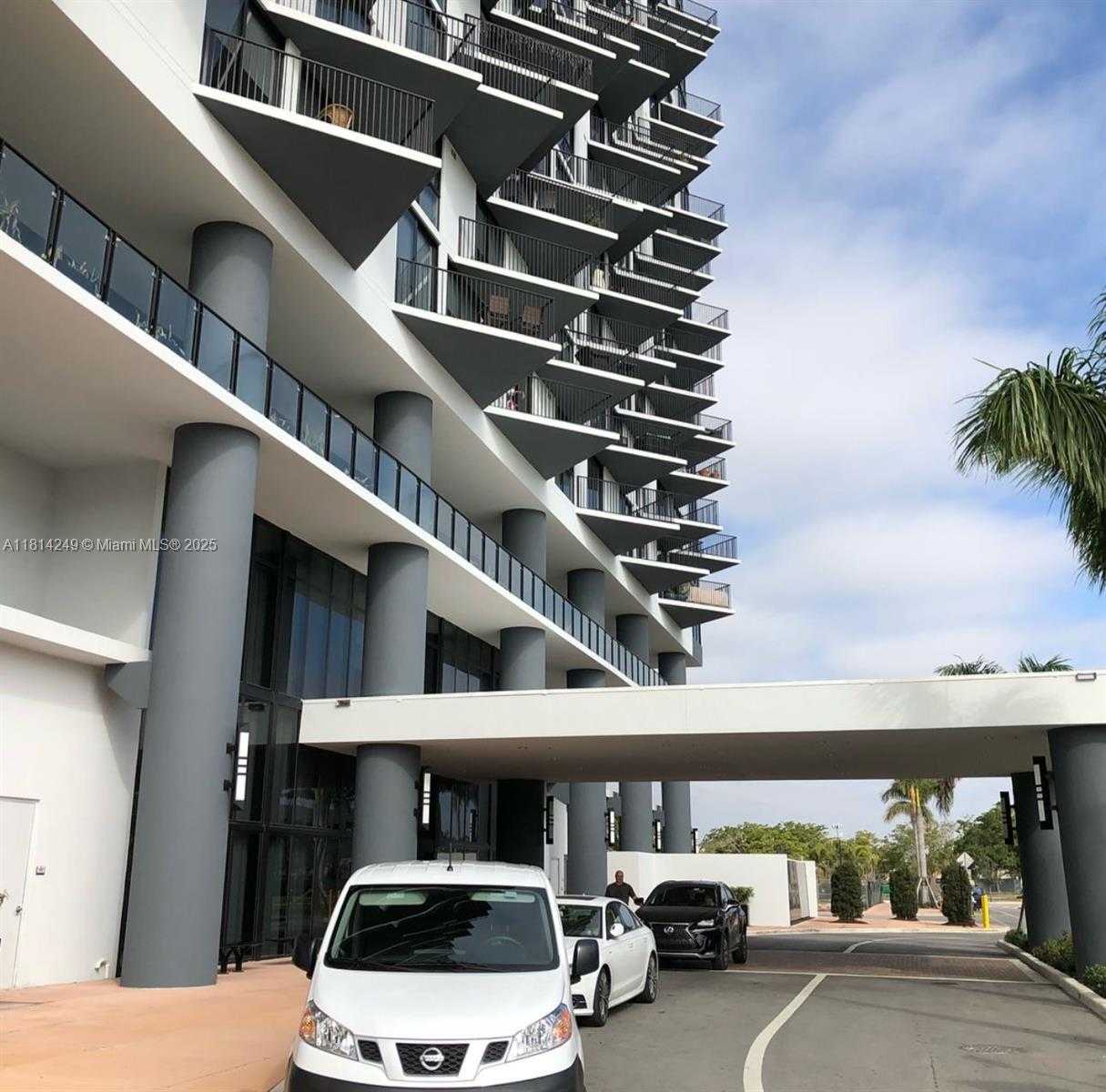 Small Image of 5300 PASEO BLVD #1507, Doral Number 9