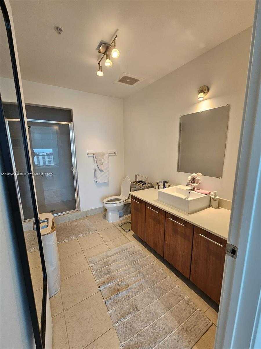 Small Image of 3301 NORTH EAST 1ST AVE #H2211, Miami Number 9